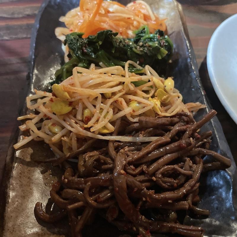 ナムル(炭火焼肉 仁)