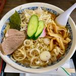 冷しらーめん(栄屋本店 （さかえやほんてん）)