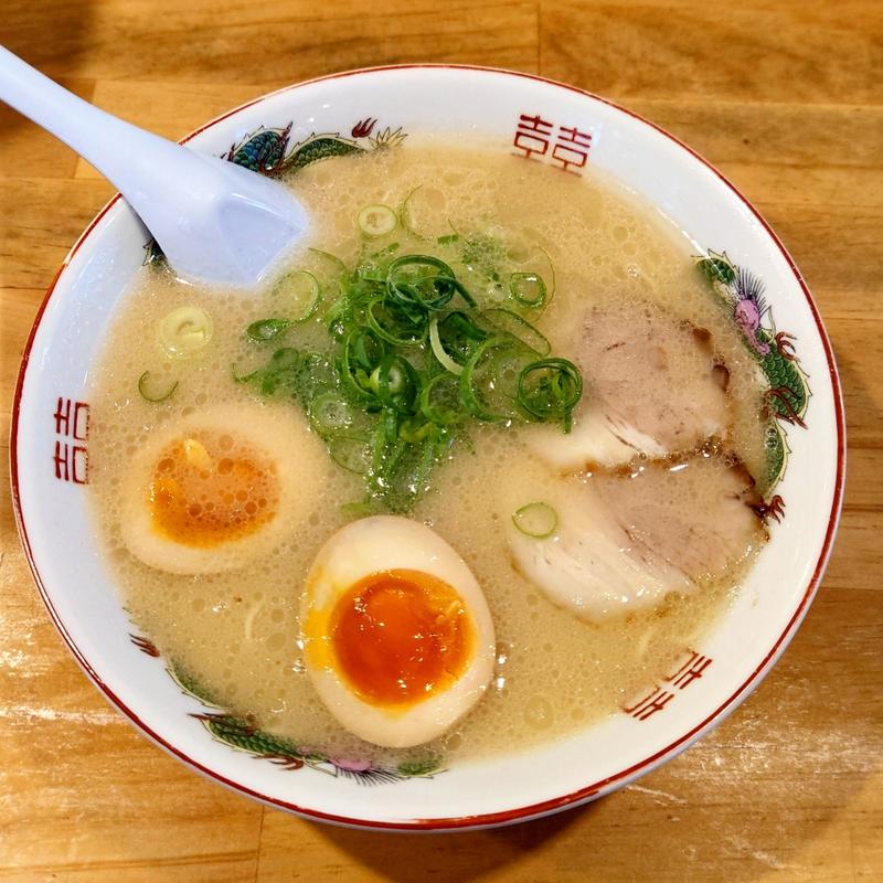 煮卵ラーメン(ラーメン 博多玉(はかただま))