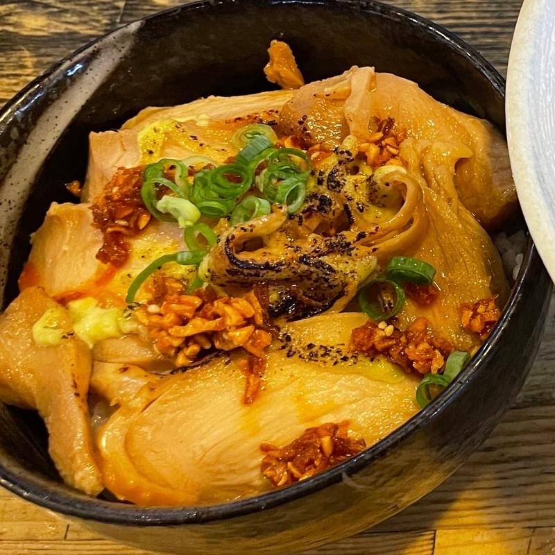 鶏ハム丼セット(炭火やきとり楽)