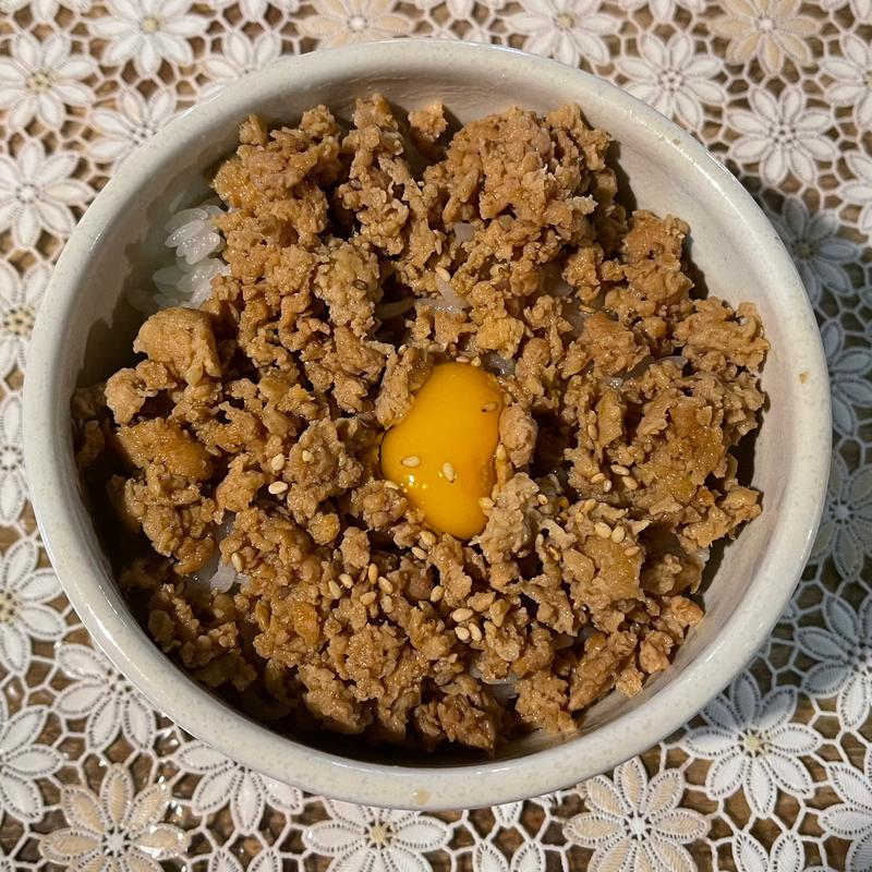 そぼろ丼(串バー あ・うん （くしばーあうん）)