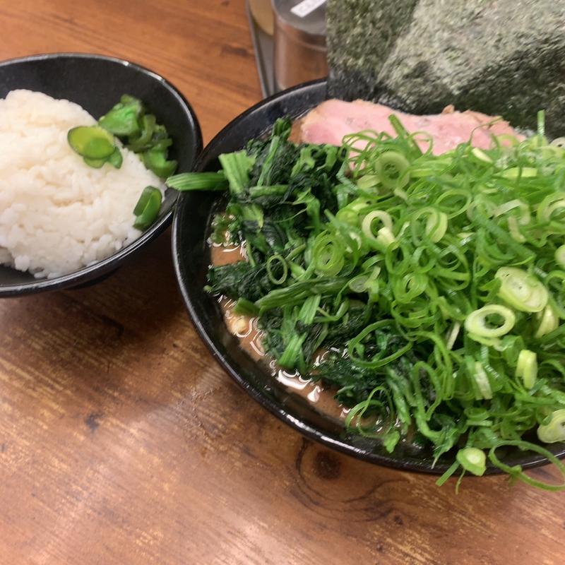 ラーメン並　九条ネギ　ほうれん草(らーめん 武道家)