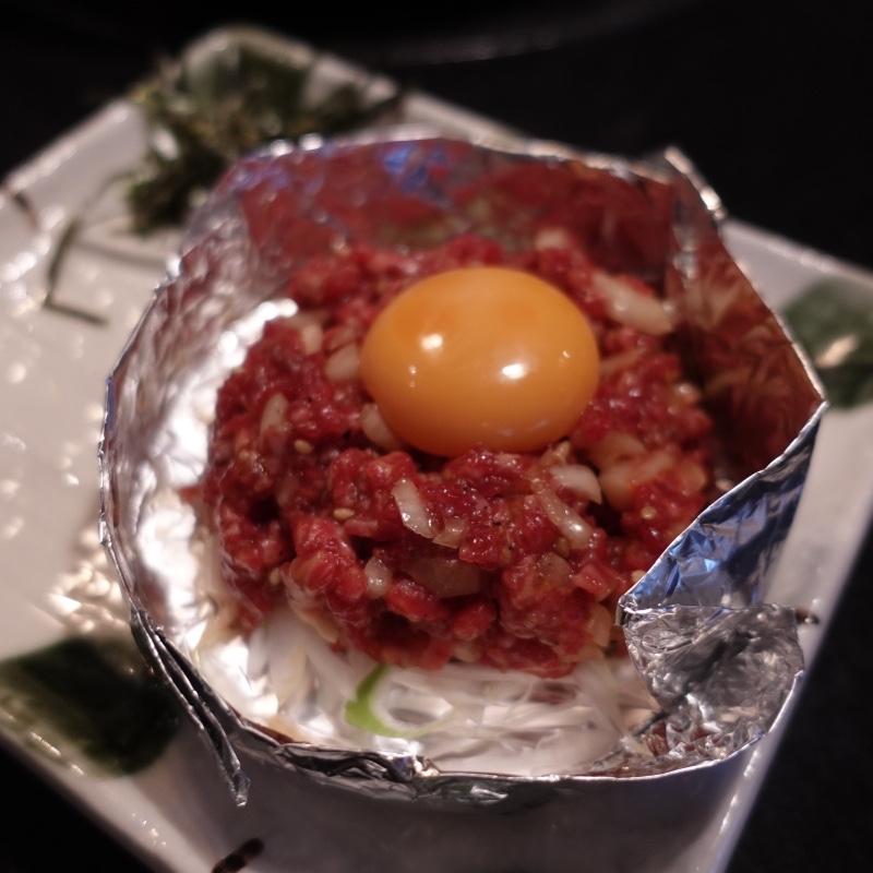 ユッケ(炙り)(銀座 正泰苑 )