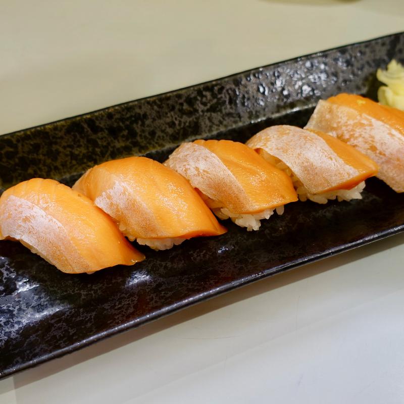 サーモン握り5貫(お食事処 たねいち （種市）)