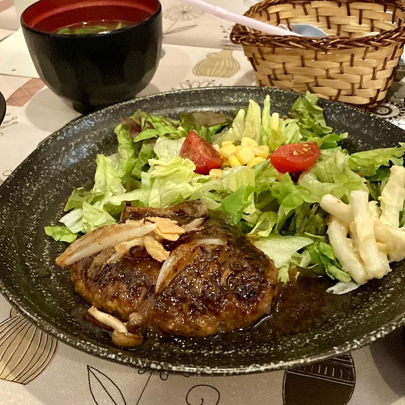 Aランチ　自家製ハンバーグ180g(樹々)