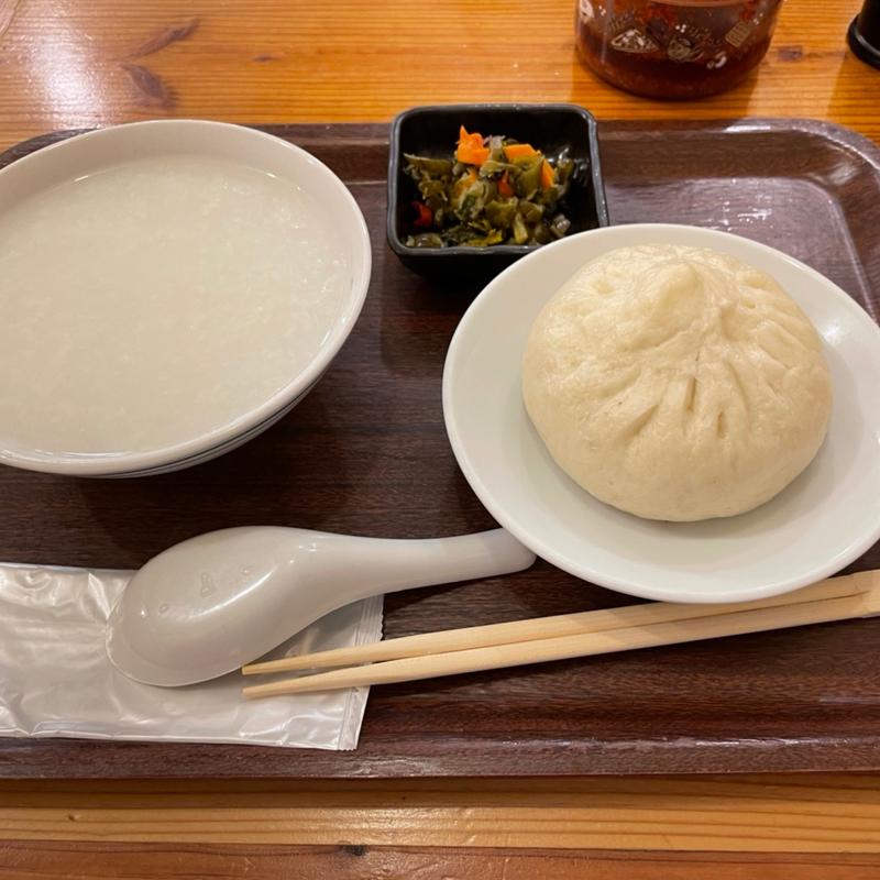 包子＋白粥(老酒舗)