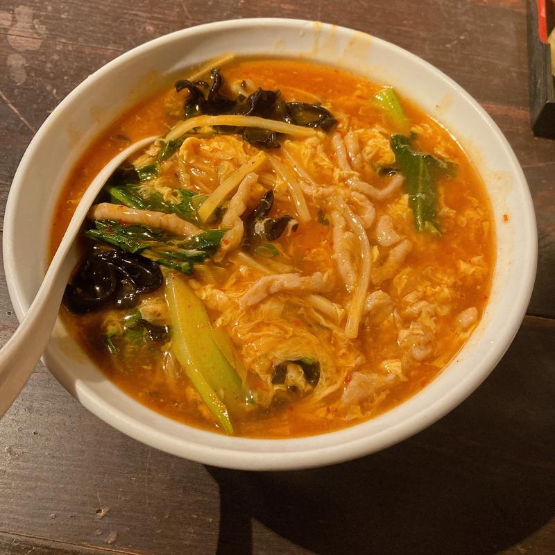 酸辣湯麺(中華王)