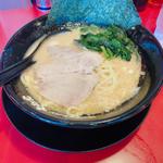 豚骨醤油ラーメン(横浜家系ラーメン 淵野辺大和家)