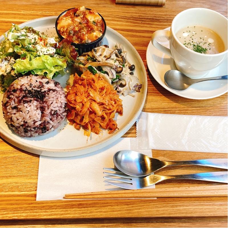 ランチプレート＋スープ（単品）(porte cafe（ポルトカフェ）)