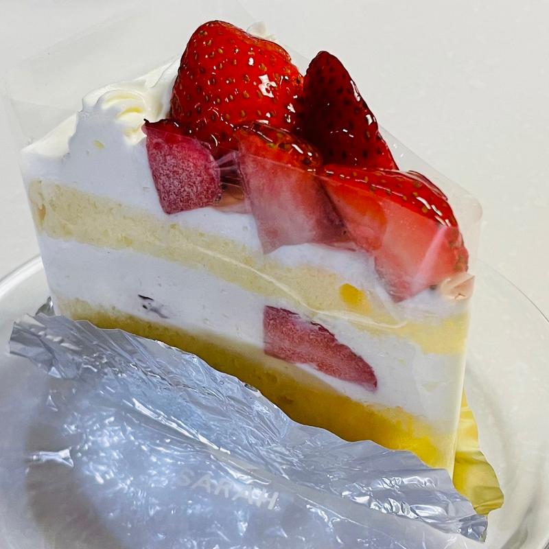 デラックスショートケーキ(ナカタヤ 大泉学園本店)