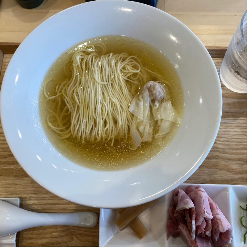塩ラーメン（チャーシュー）(らぁ麺 六六)