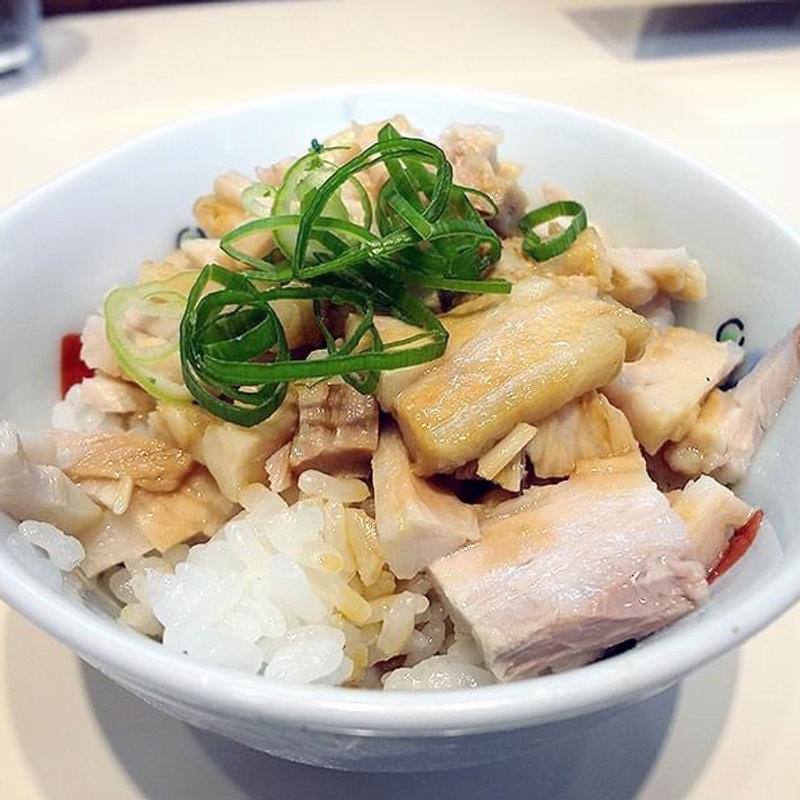 ミニチャーシュー丼(らぁ麺 ひなた )