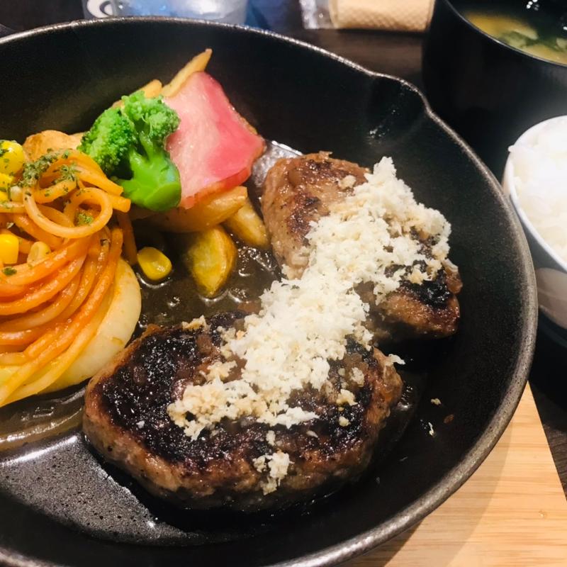 山わさびハンバーグ(僕とハンバーグ)