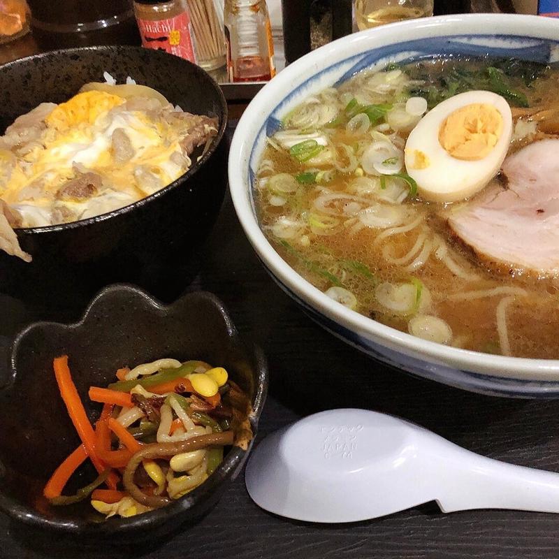 ラーメン他人丼セット(酒処らーめん康)