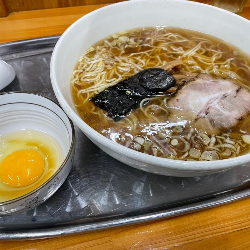 中華麺 中盛り 生たまご(川越大勝軒)