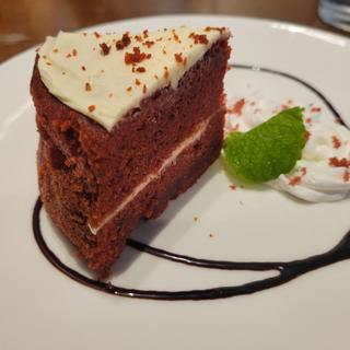 レッドベルベットケーキ(カフェ バーナクル)