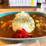 牛すじカレー(茶店ライノ)