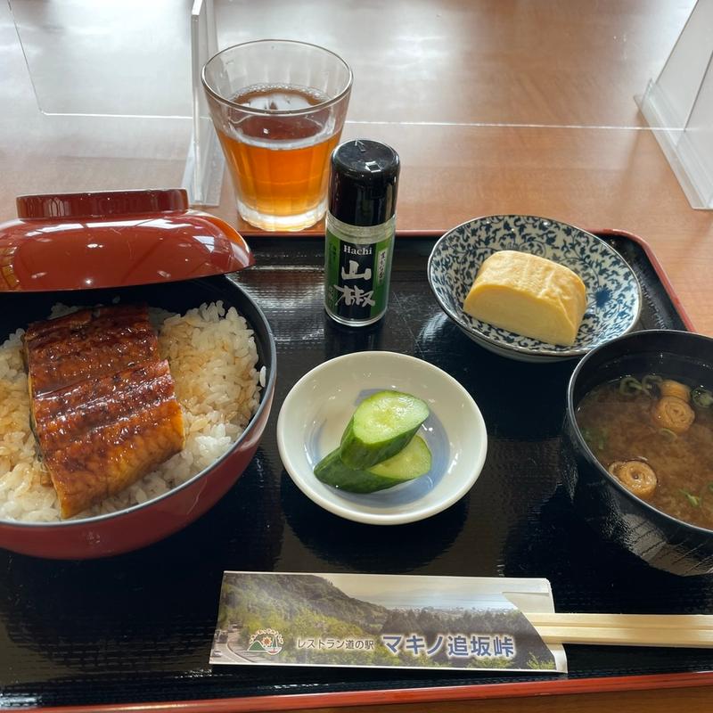 小うなぎ丼(道の駅 マキノ追坂峠 （マキノオッサカトウゲ）)