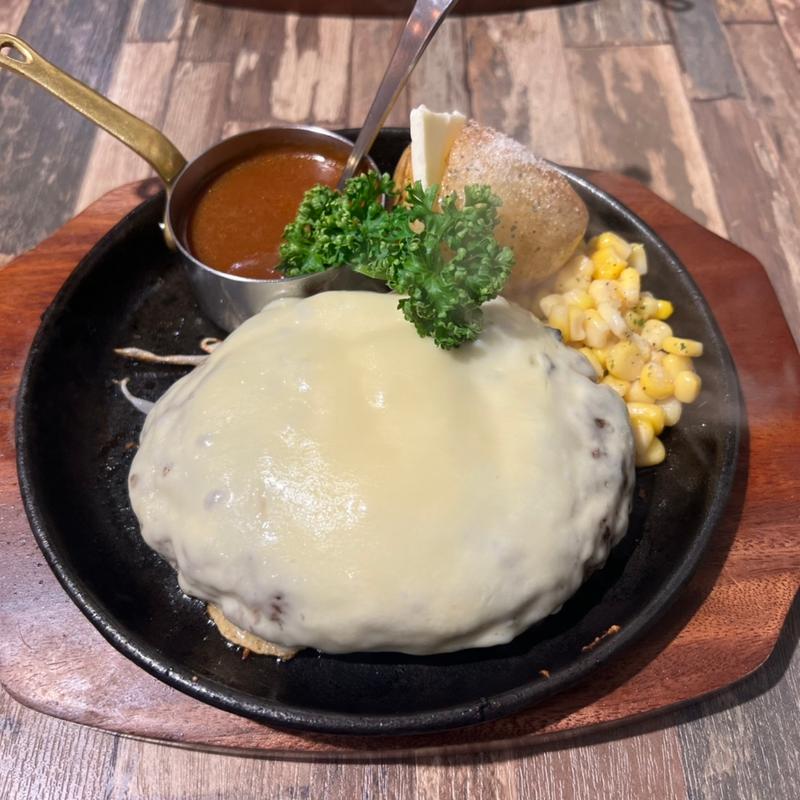 チーズハンバーグ(ボストン　中津店)