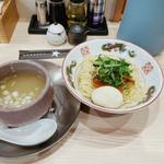 羅臼昆布と帆立の細つけ麺(ラーメン専科 竹末食堂)