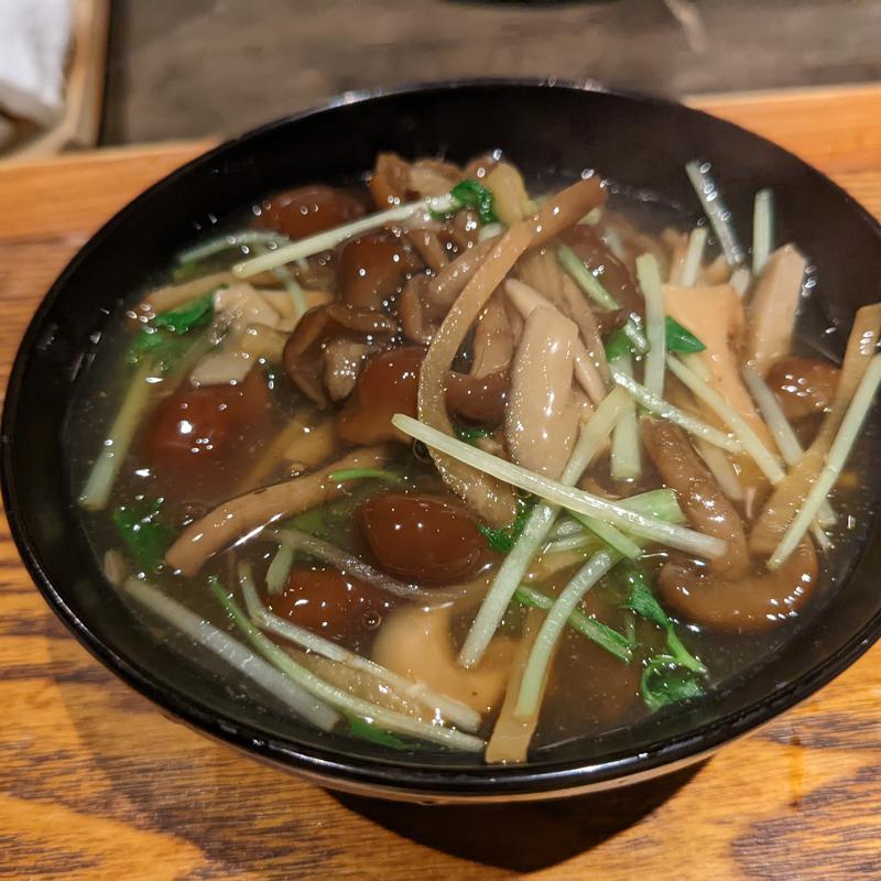 仙台牛ミスジとキノコ(松陰鶴水)