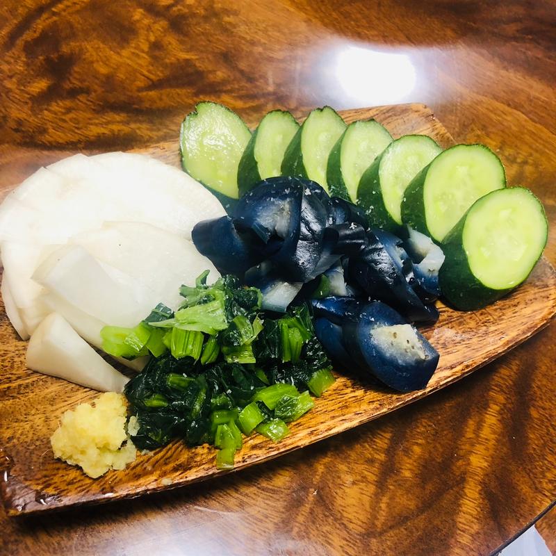 ぬか漬け盛り合わせ(ぎょうざや )