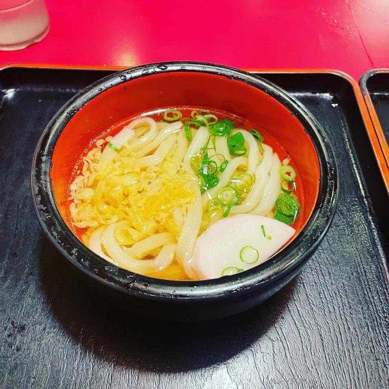 ちびっこ(本格手打うどん おか泉)