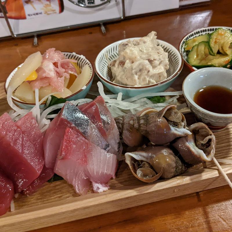 鮮魚チョイ盛り3点、おばんざいおまかせ3点(ネリマノダイコンヤ 練馬 )