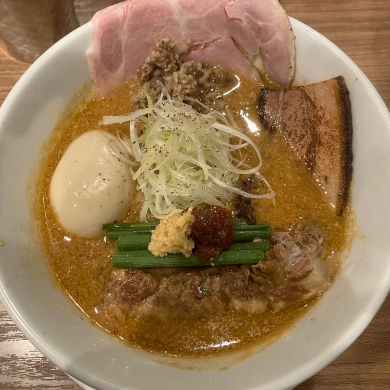 どれどれスペシャル(らーめん これこれ (RAMEN CORE-CORE))