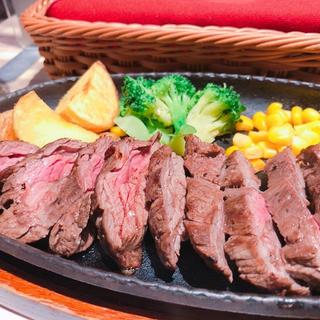 牛肉ステーキ(グリルロン阪神本店)