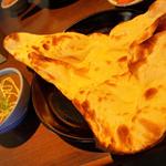 ナンカレーランチ（チキンスピナッチ）＋チーズナン変更(インド食堂ムランカリー)