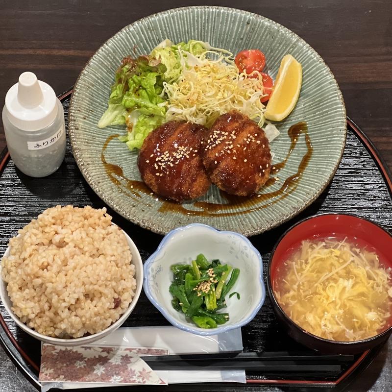 おからメンチカツ定食(かしわすき　おばん菜　小倉家)