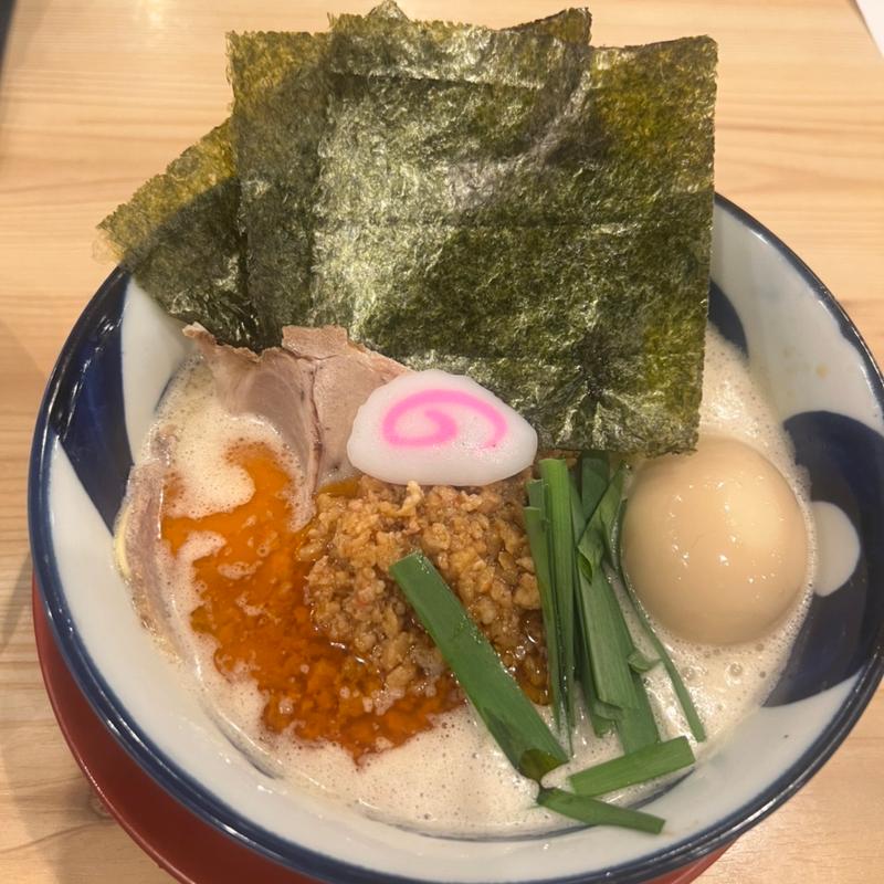 台湾贅沢豚骨(熟成豚骨ラーメン 戸島)