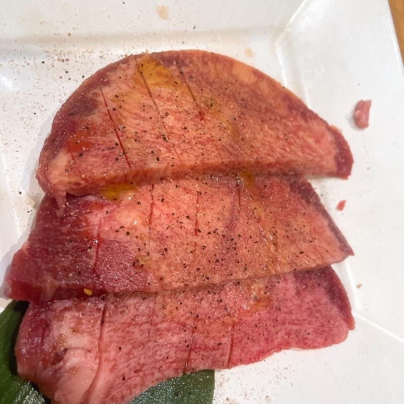 特選厚切り牛タン(焼肉きんぐ 梅島店)