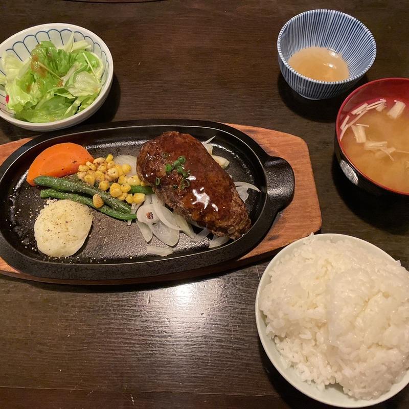 ハンバーグステーキ(牛庵(ギュウアン) 銀座店)