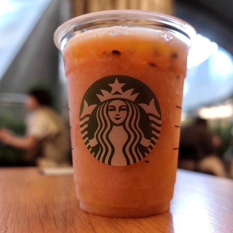 トロピカル マンゴー パッションフルーツ & ティー フラペチーノ(スターバックスコーヒー　六本木ヒルズ　メトロハット/ハリウッドプラザ)