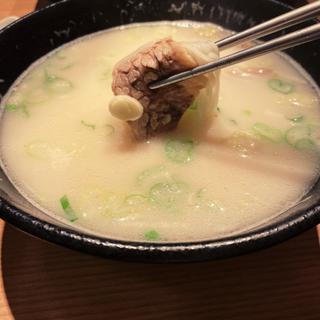 ハンチョン・ソロンタン定食(焼肉・韓国料理 KollaBo 梅田店)