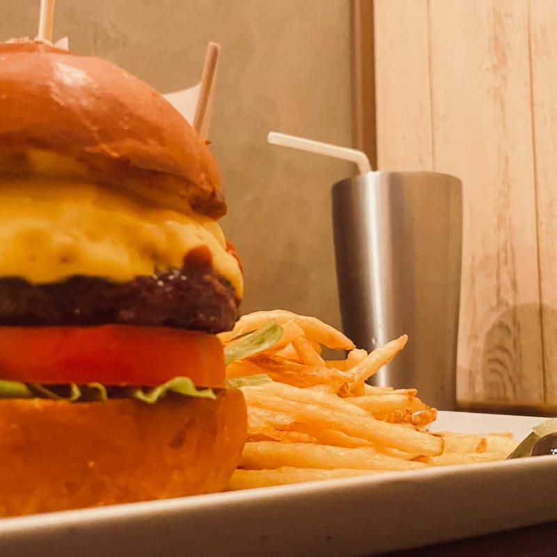 IRIYA cheese burger (Burger's入谷)