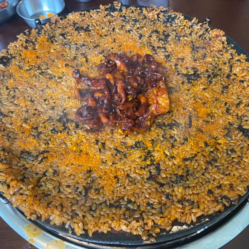 とびこチャーハン(ホンスチュクミ新宿本店)