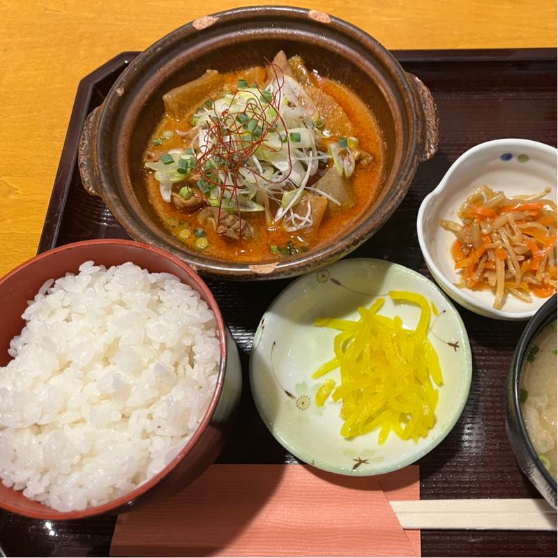 旨辛もつ煮御膳(ゆとり庵 )