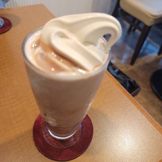 アイスココアコーヒーソフトのせ(カフェ･キャピタル 東武百貨店池袋店

)