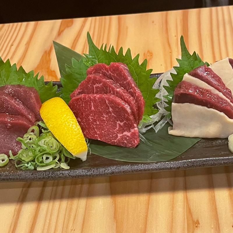 馬刺3種(九州酒場　ひとぼし)