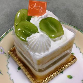 シャインマスカットのショートケーキ(patisserie kaname yanagi)