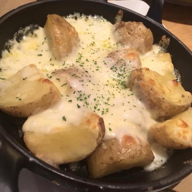 とろとろチーズのポテトグリル(オリジナルパンケーキハウス 北千住店)