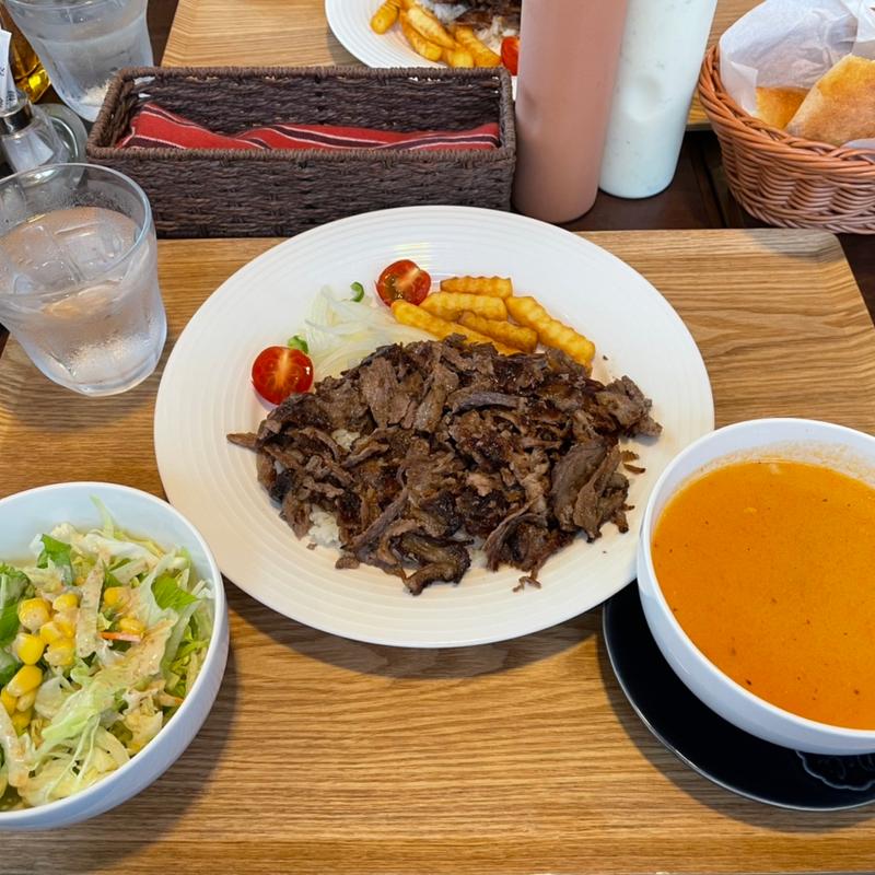 ビーフケバブ ランチ(コスタンティーノ)