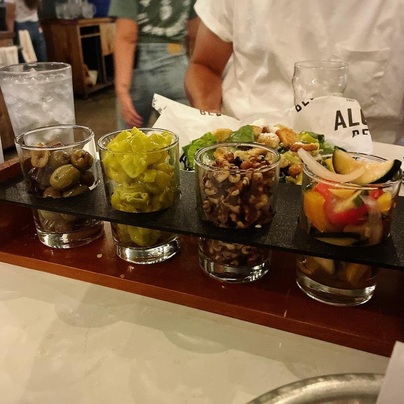 TAPAS SAMPLER(ALOHA BEER)