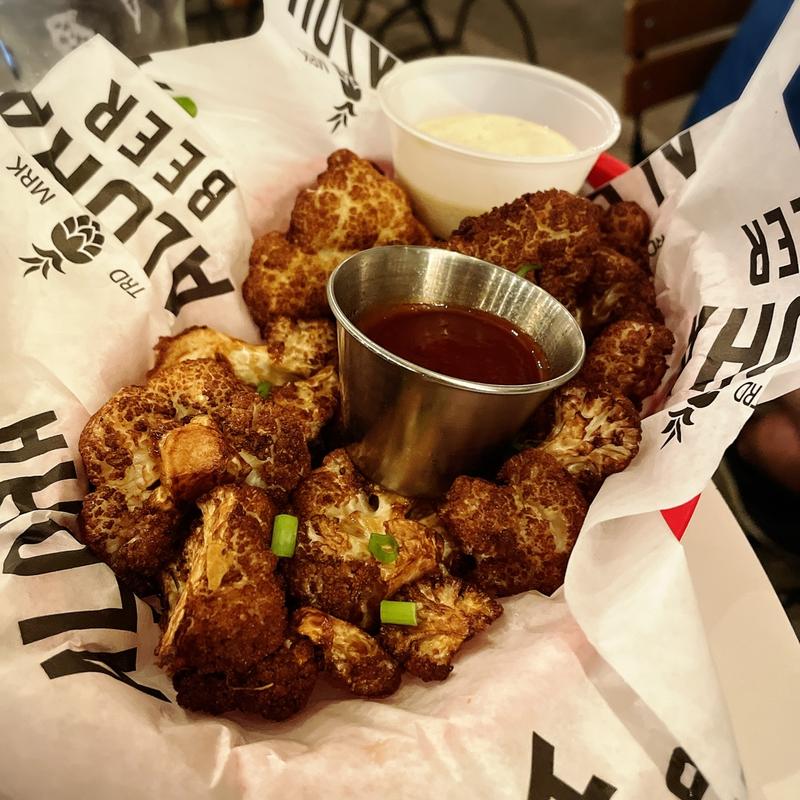CAULIFLOWER WINGS(ALOHA BEER)