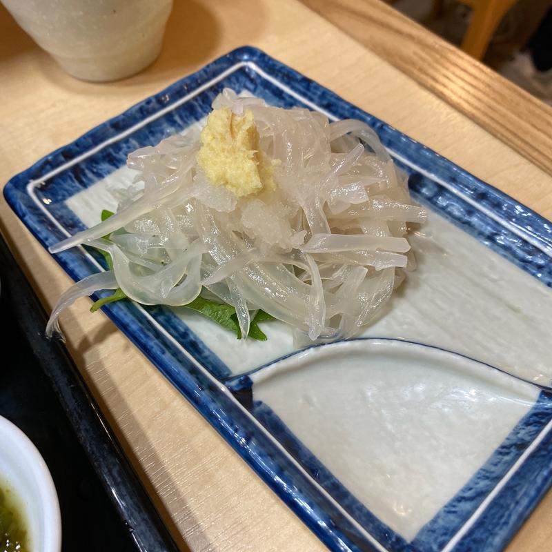 イカ刺し(朝市の味処 茶夢 （チャム）)