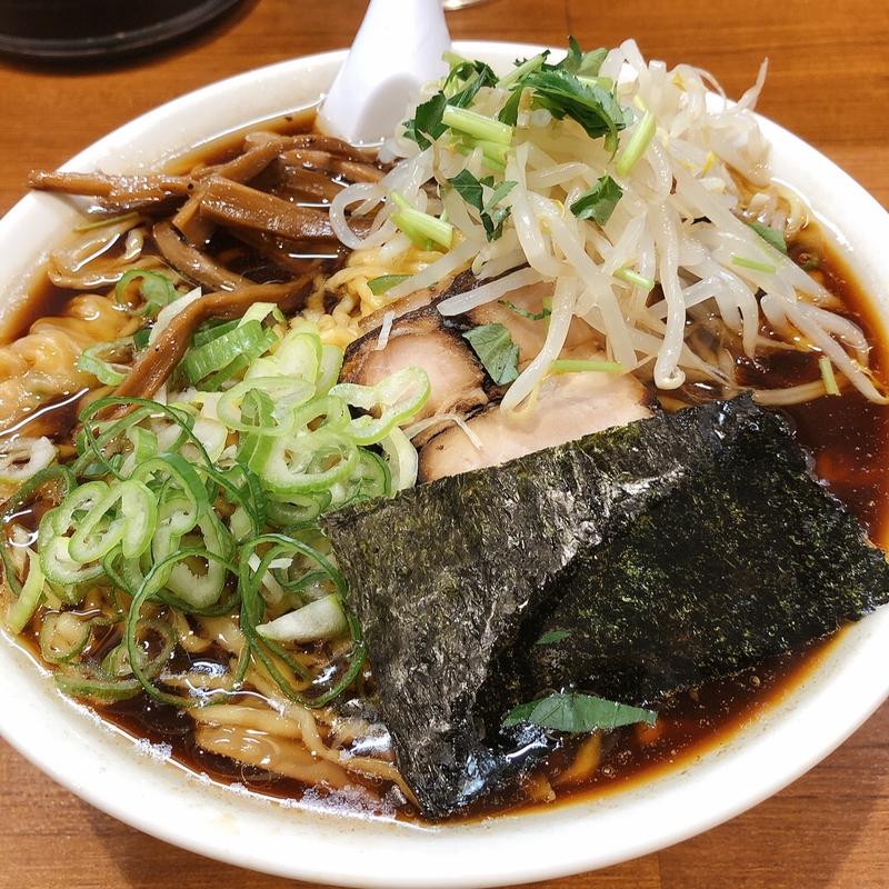 ワンタンメン大盛(らーめん いしとみ)