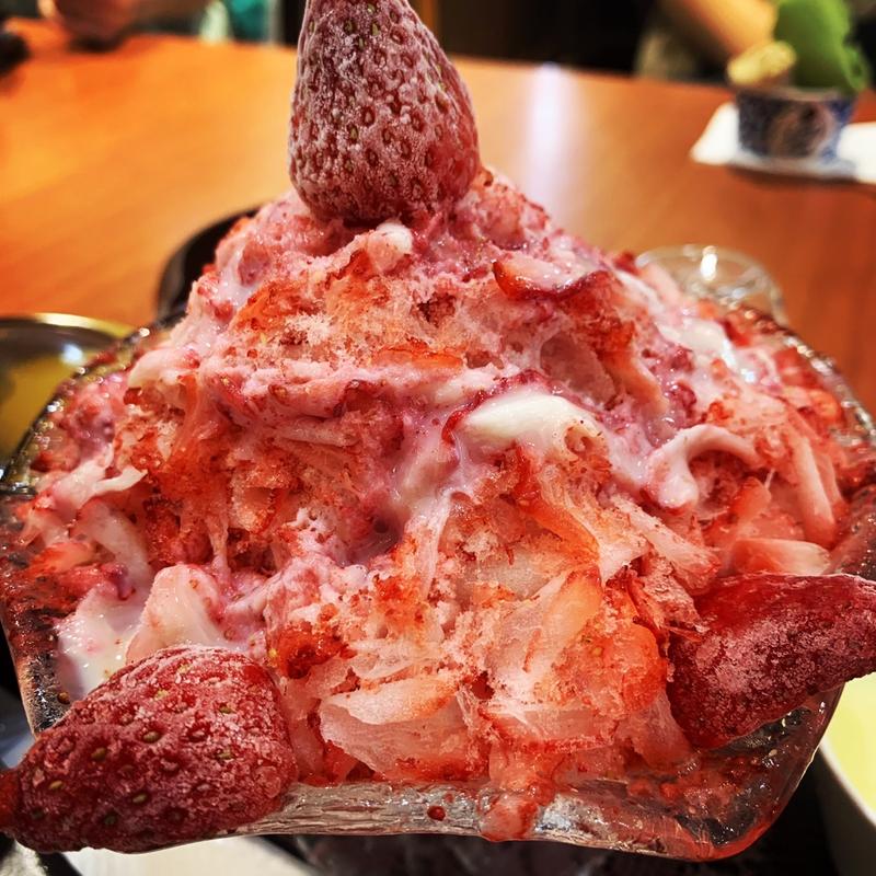 まるごといちごスペシャル(JAしみず　アンテナショップきらり)